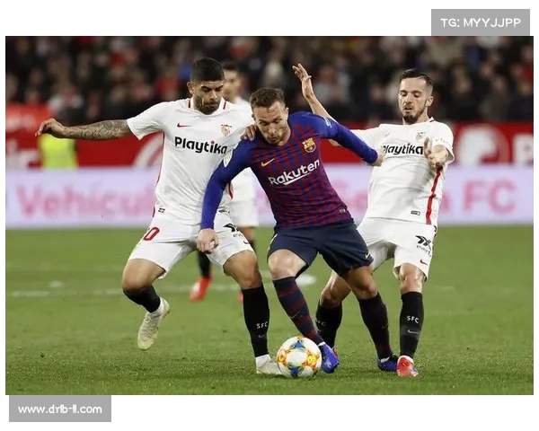 巴勒斯坦前锋阿卜杜拉蒂夫·巴哈杜米技术特点与精彩进球分析