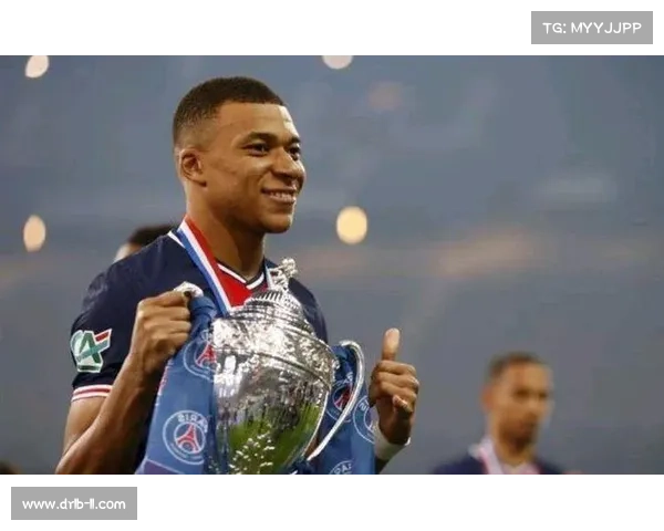 巴黎圣日耳曼豪购背后的财务危机与道德争议引发全球关注